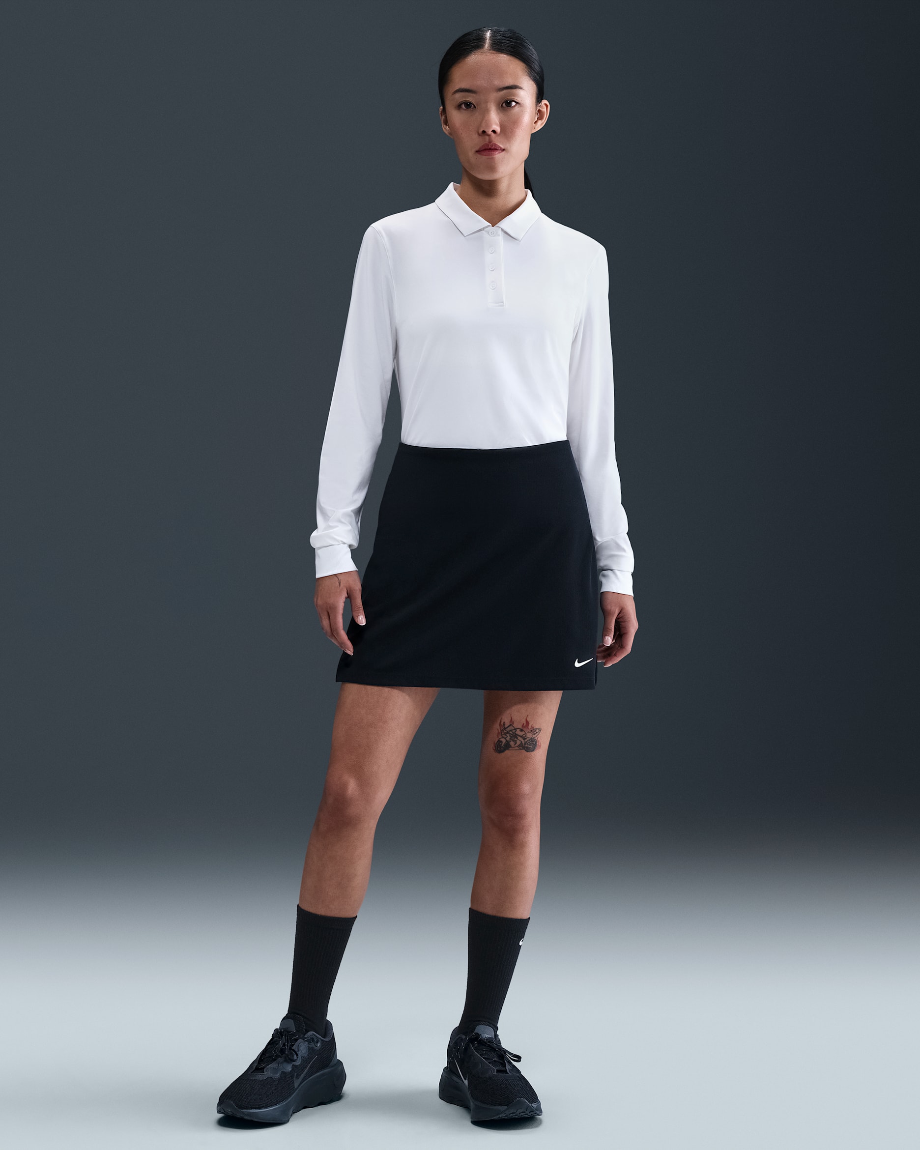 NIKE GOLF ナイキゴルフ ワンピース ロゴ フレアスカート 黒 M 美品 NIKE GOLF ナイキゴルフ ワンピース ロゴ フレアスカート 黒 M